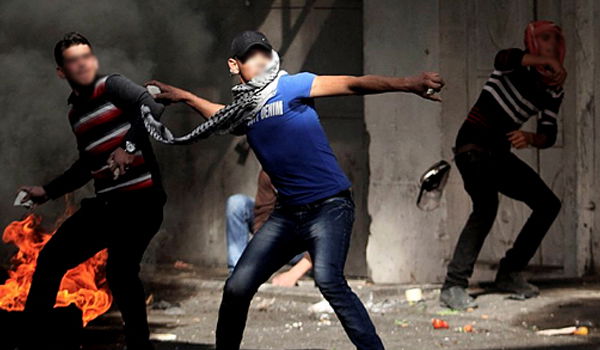 תינוק נפצע מיידוי אבנים בירושלים