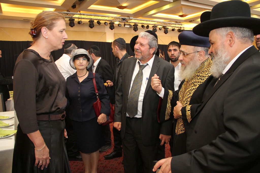 נכד חדש נקרא על שם הסבא: יצחק יוסף