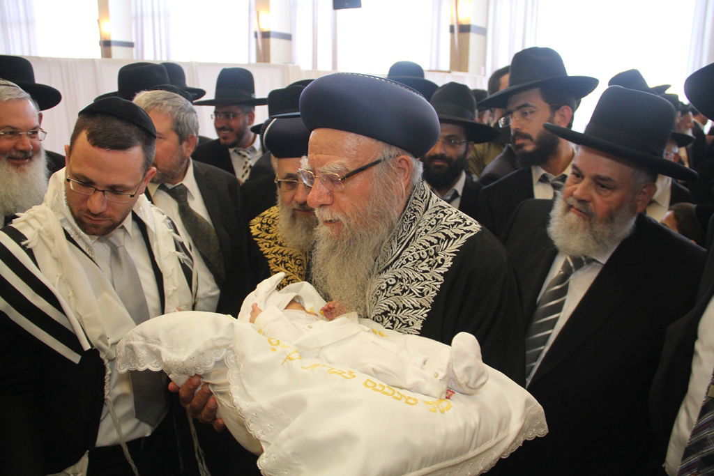 נכד חדש נקרא על שם הסבא: יצחק יוסף