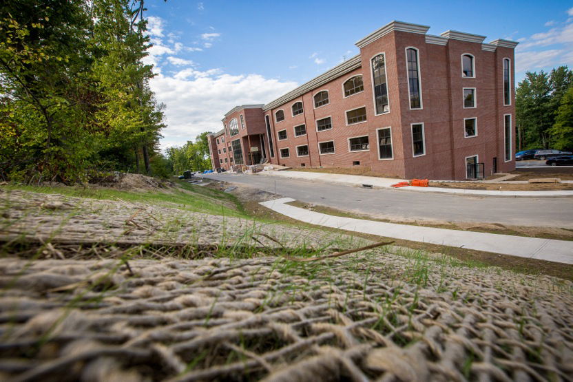 סאטמר חנכה בית ספר לבנות בשווי 15 מיליון דולר