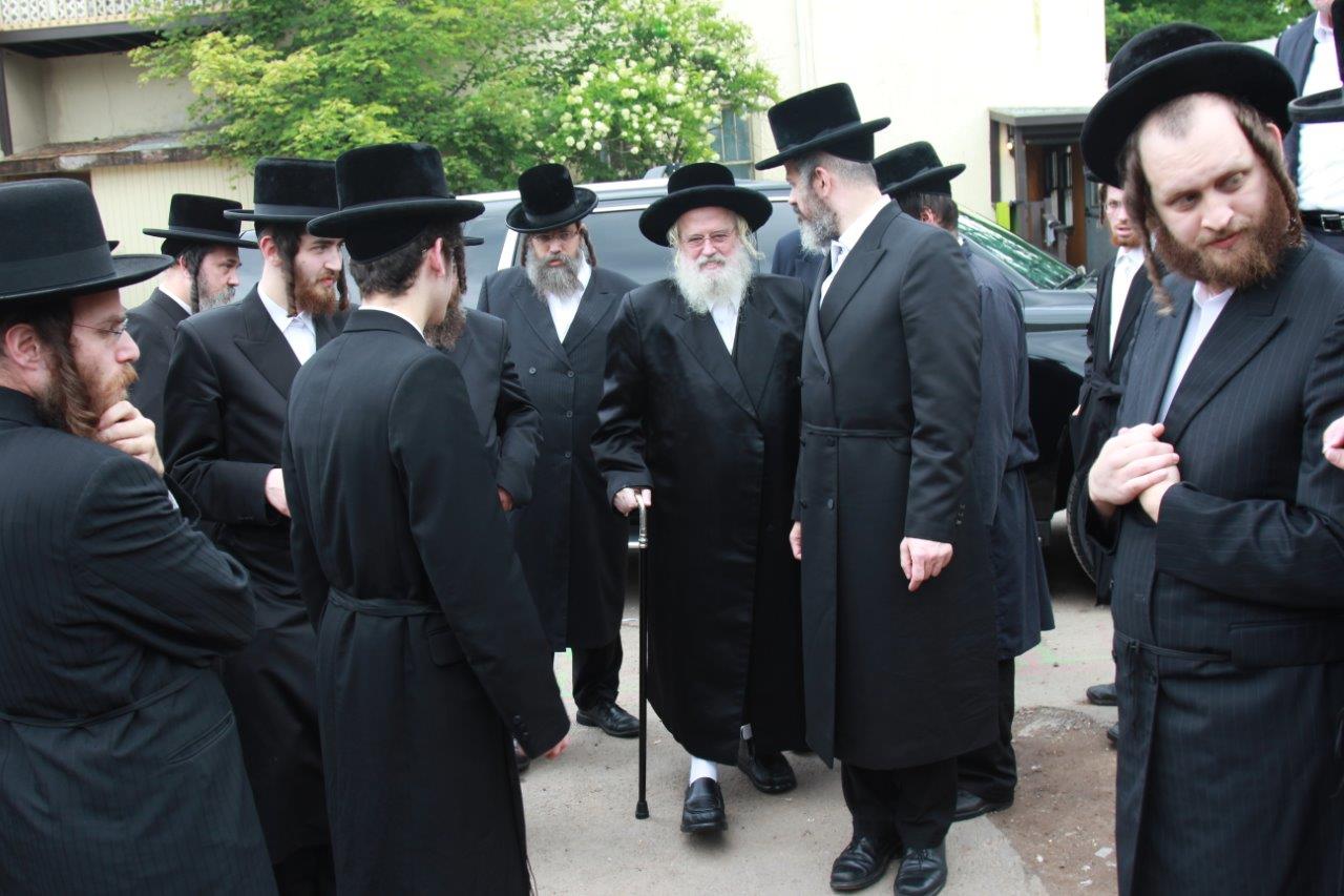 אורח במחנה הנופש: הרבי ממונקאטש