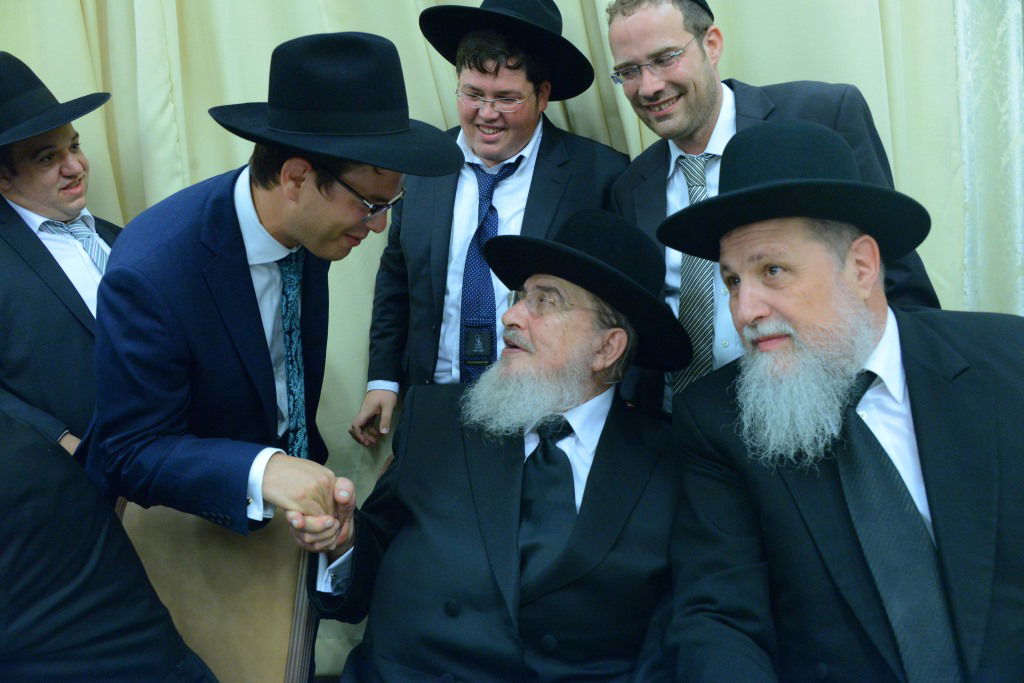 שמחת "המועצת": נישואי נכד הגרב"מ אזרחי עם נכדת הגרמ"צ ברגמן