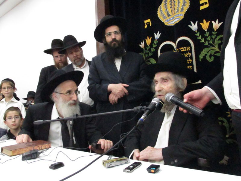 אלעד: הגראי"ל השתתף בחנוכת ישיבת "תורה בתפארתה"