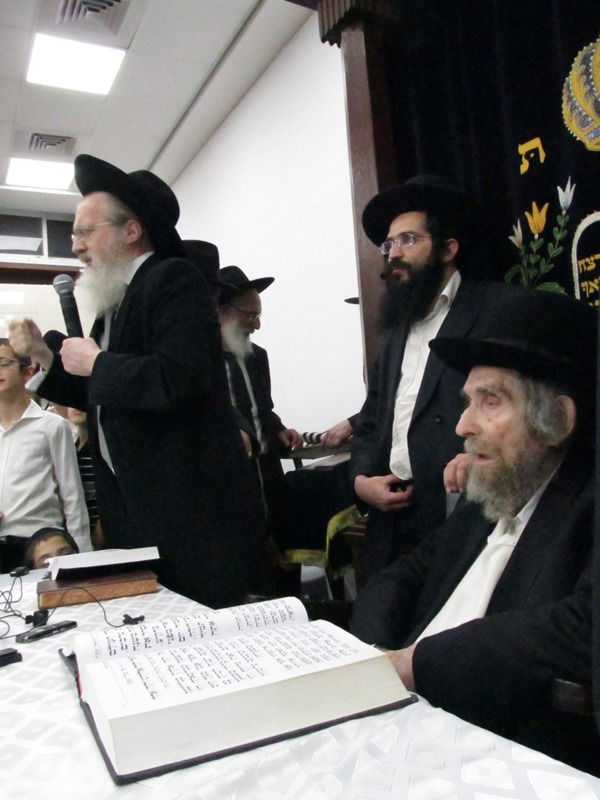 אלעד: הגראי"ל השתתף בחנוכת ישיבת "תורה בתפארתה"