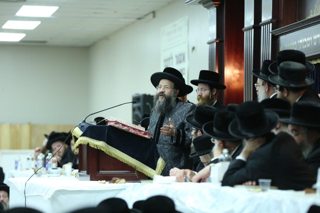 הרבי מבאבוב: גדולי ישראל יחליטו אם לקבל את הפסק