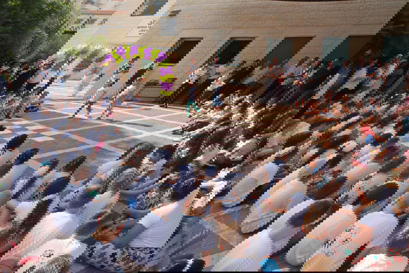 תיעוד: העימות סביב בית הספר בבית שמש