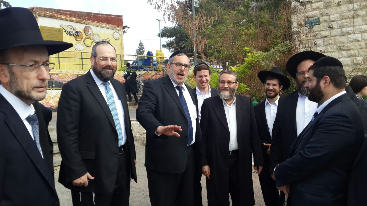 ראשי "דגל" מתלוננים: יש צפיפות במוסדות בירושלים