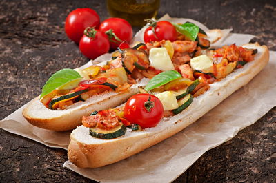 אנטיפסטי קלוי בתנור עם גבינות