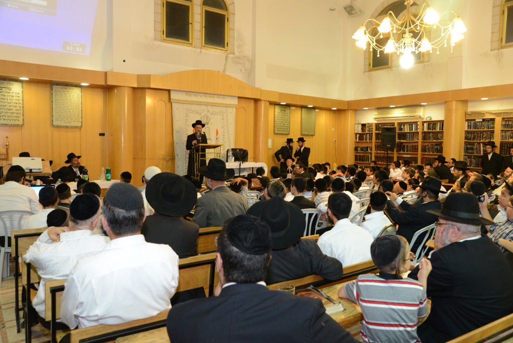 בניגוד לבנייני האומה: מאות בעצרות "אל המעיין" ברחבי הארץ