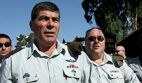 הרמטכ"ל לשעבר גבי אשכנזי ואבי בניהו