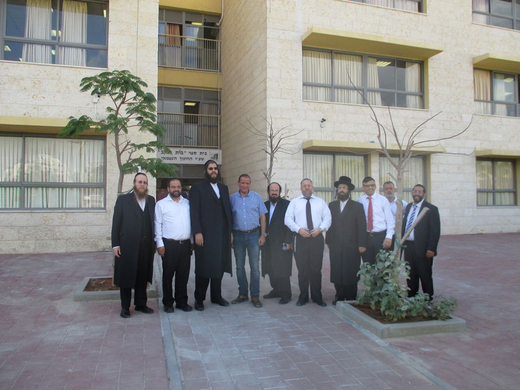 21 אלף תלמידים באלעד:  כך נפתחה שנת הלימודים