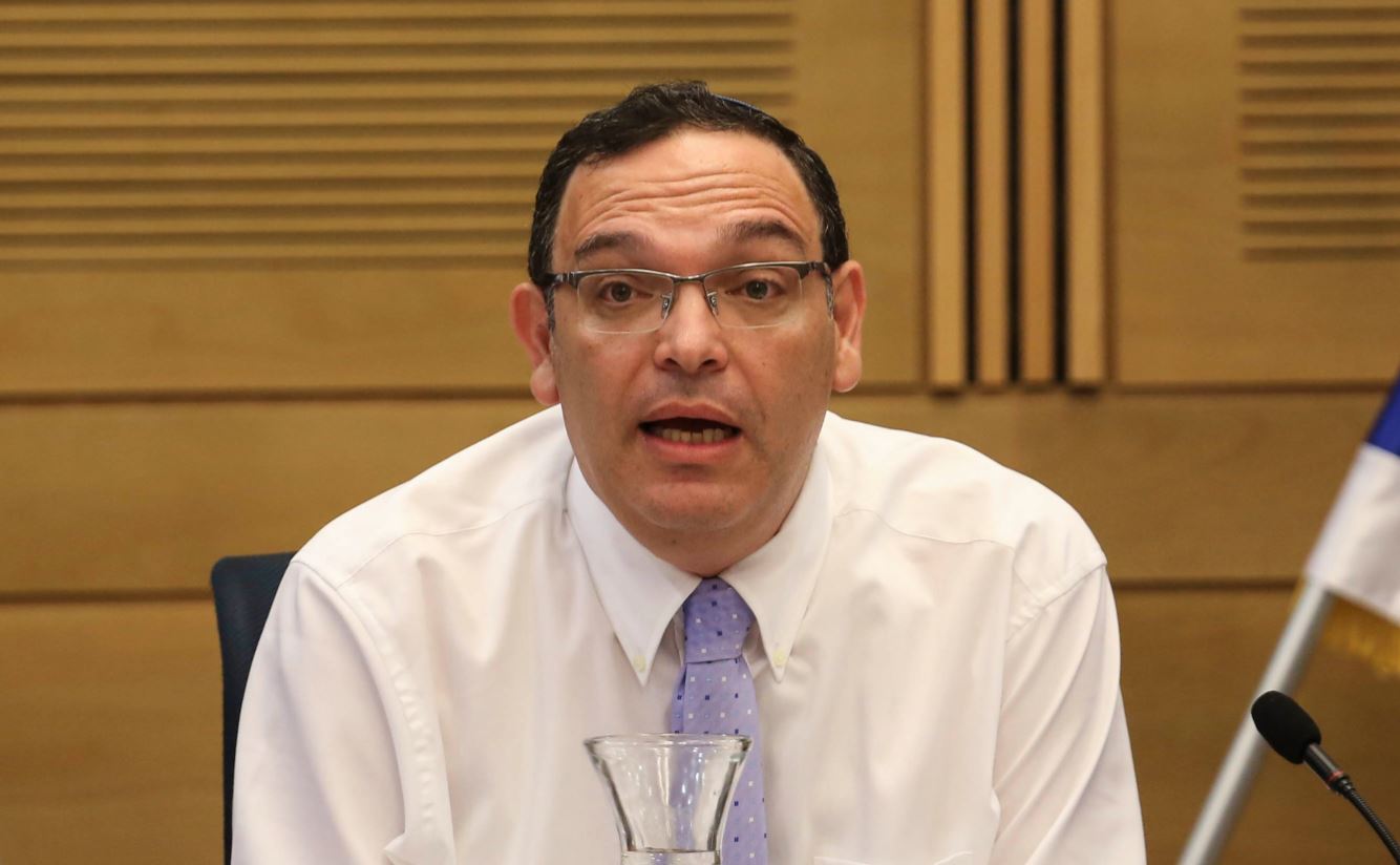 שר החינוך שי פירון