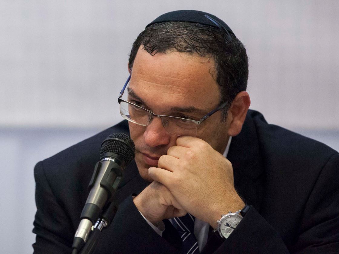 שר החינוך שי פירון