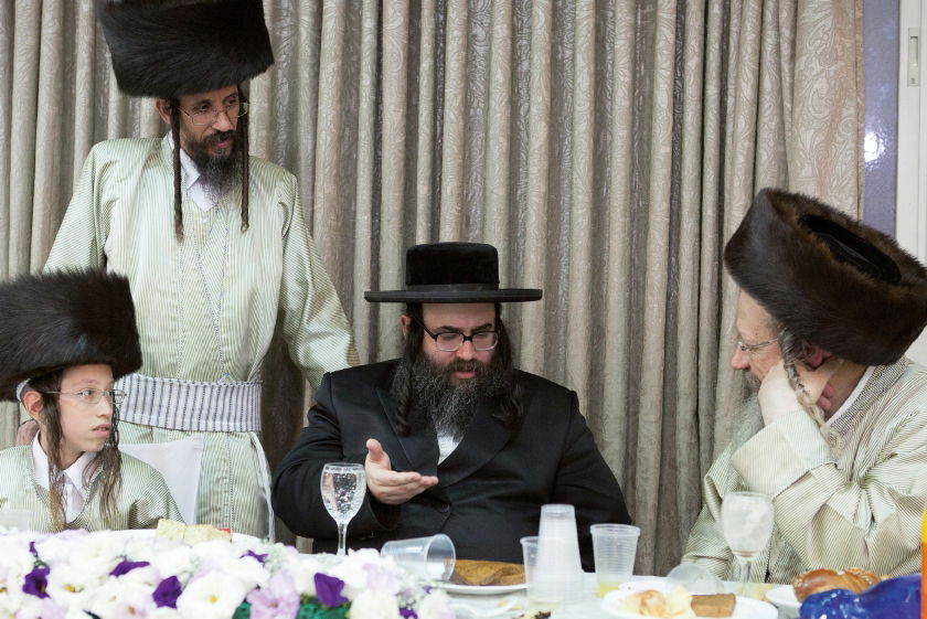 גלריה: בר מצווה לבן הרב חיים הירש