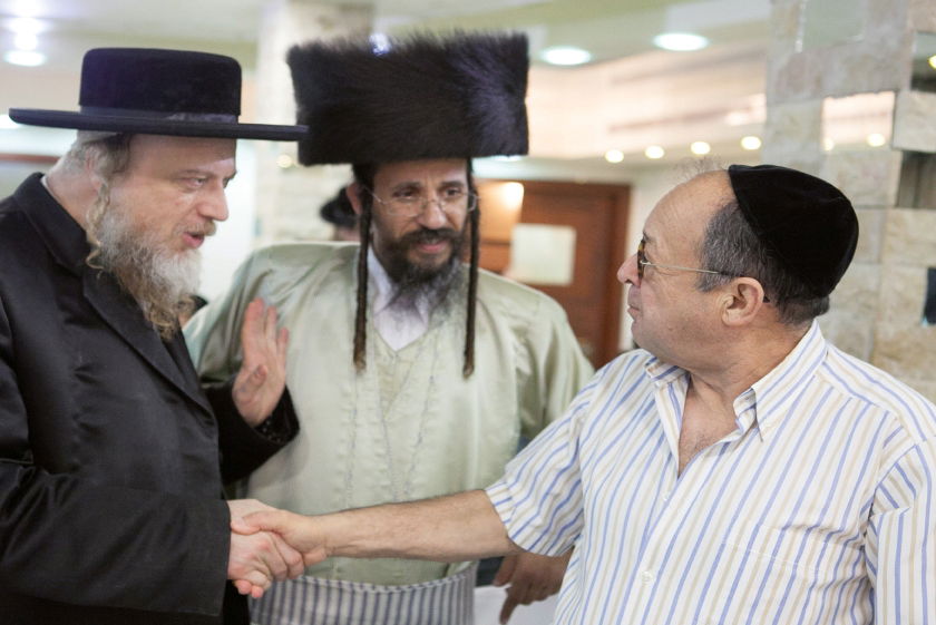 גלריה: בר מצווה לבן הרב חיים הירש