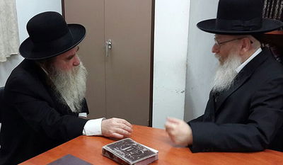 לקראת החגים: ליצמן הגיע להתברך מהגר"מ גרוס