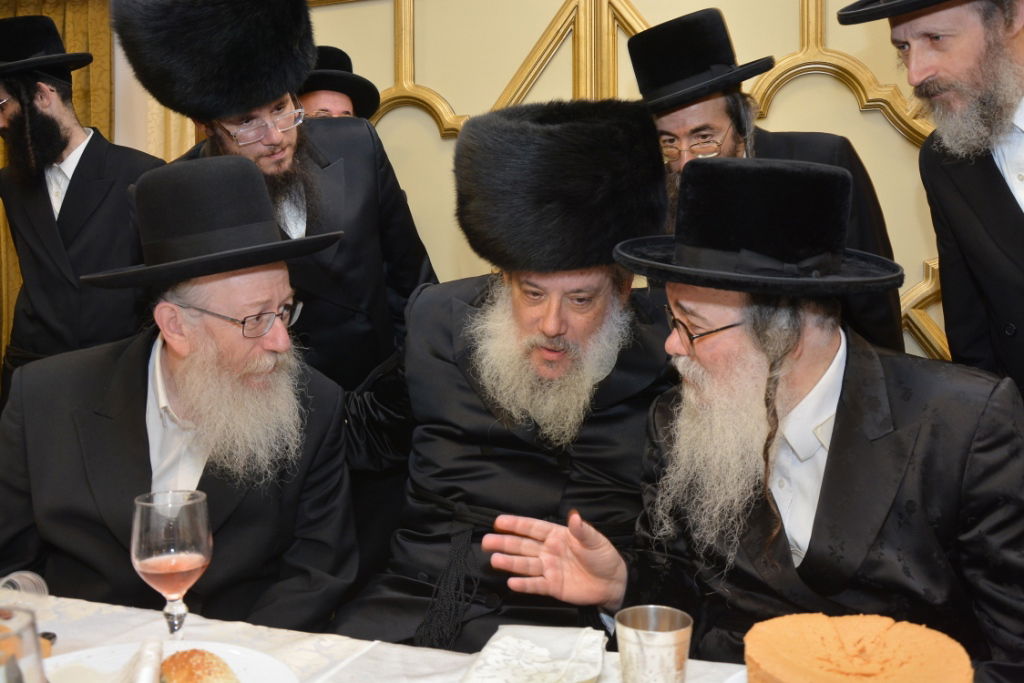 גלריה: חנוך זייברט חיתן, כולם התייצבו לאחל מזל טוב