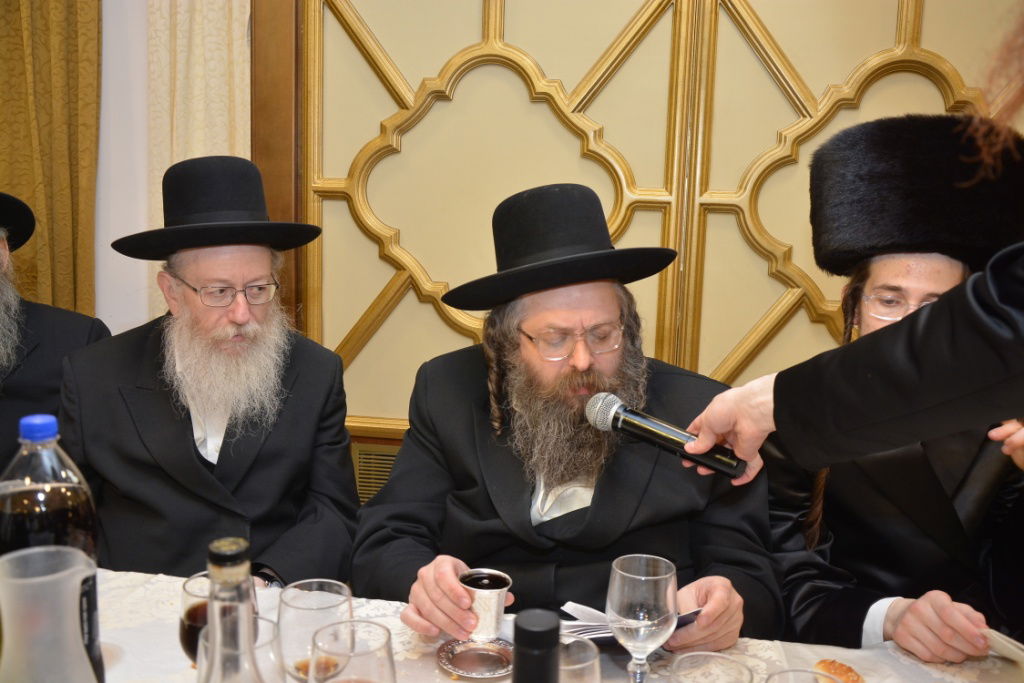 גלריה: חנוך זייברט חיתן, כולם התייצבו לאחל מזל טוב