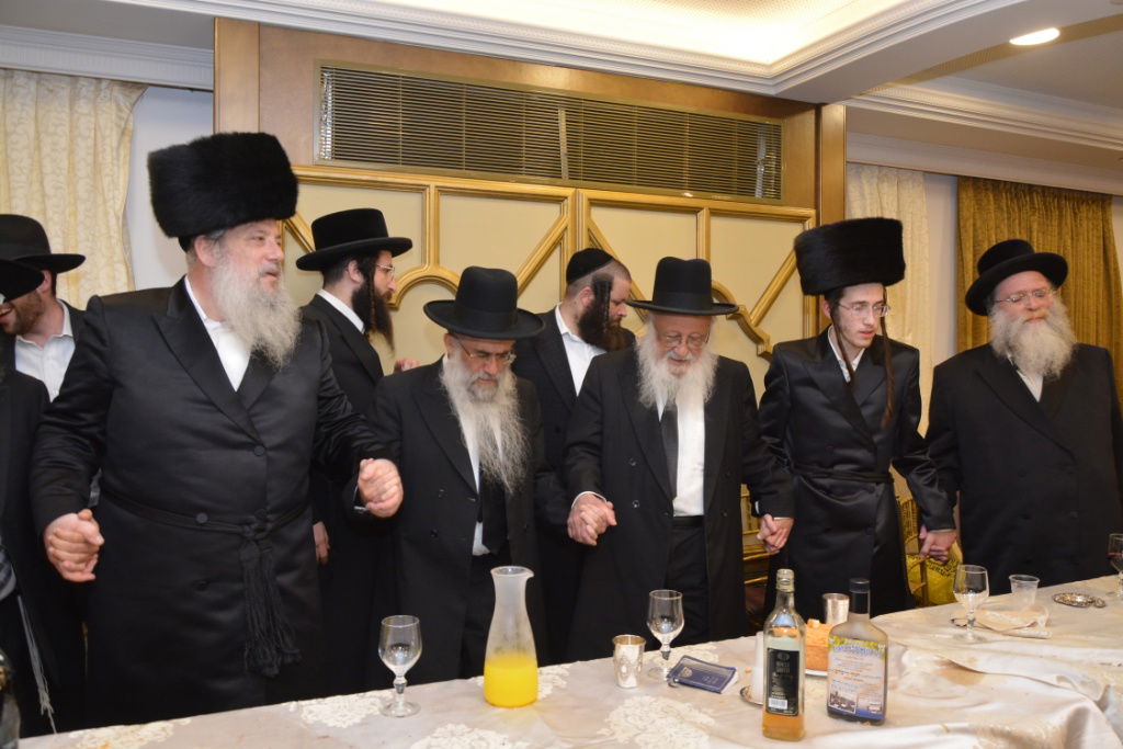 גלריה: חנוך זייברט חיתן, כולם התייצבו לאחל מזל טוב