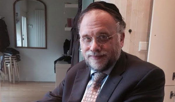 עו"ד לונסטין המטפל ברב