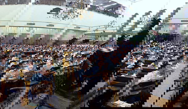 השיעור המיוחד, היום