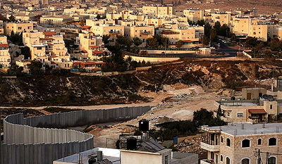 פסגת זאב: "בלשים מתצפתים מגגות הבתים"
