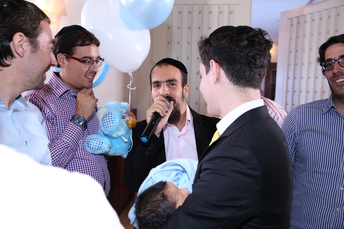 יואלי דיקמן חגג ברית לבנו הבכור • גלריה