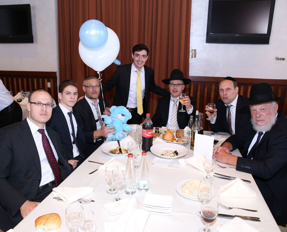 יואלי דיקמן חגג ברית לבנו הבכור • גלריה