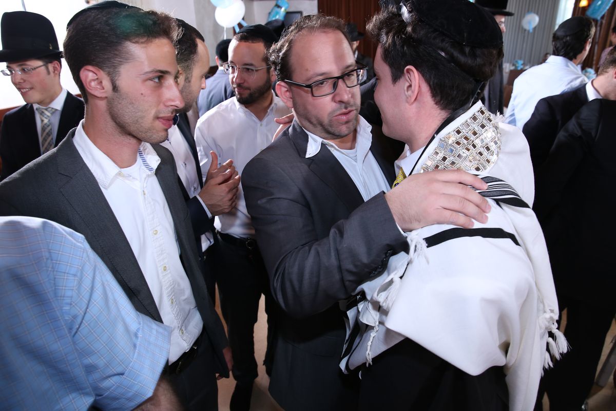 יואלי דיקמן חגג ברית לבנו הבכור • גלריה