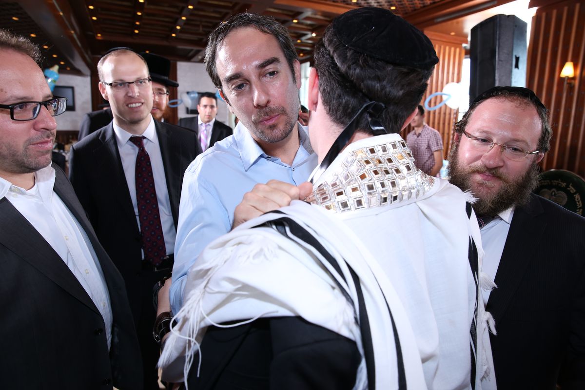 יואלי דיקמן חגג ברית לבנו הבכור • גלריה