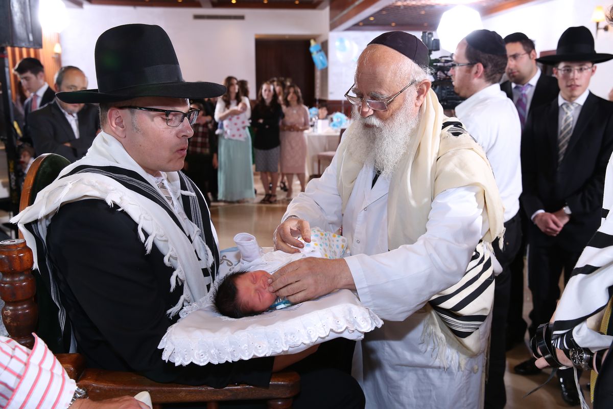 יואלי דיקמן חגג ברית לבנו הבכור • גלריה