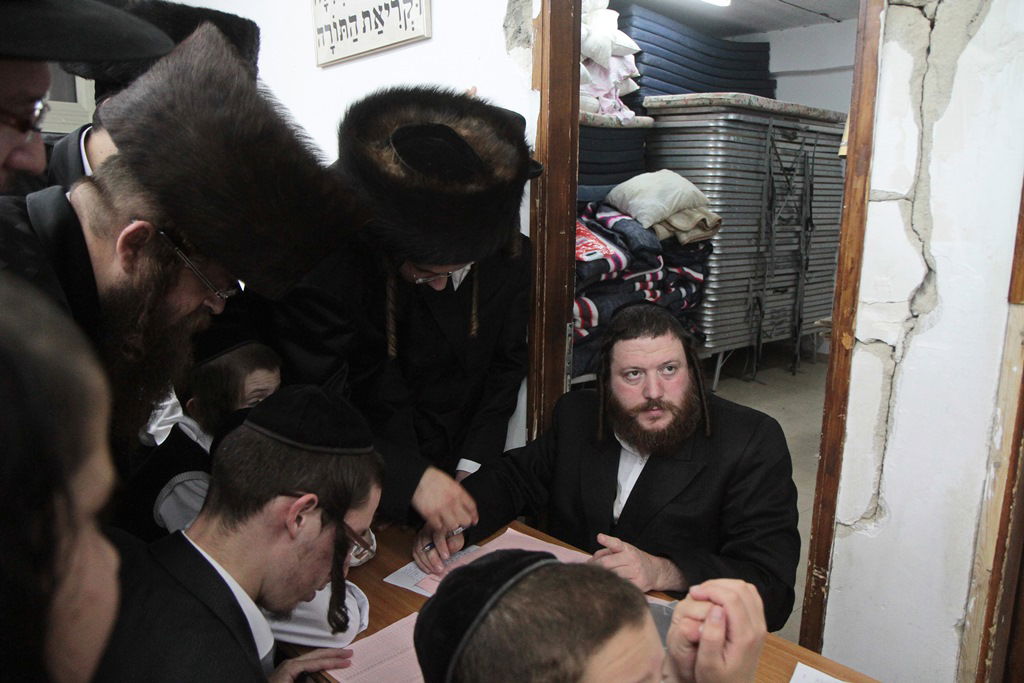 תיעוד: א' דסליחות בחצר הקודש לעלוב בבית שמש