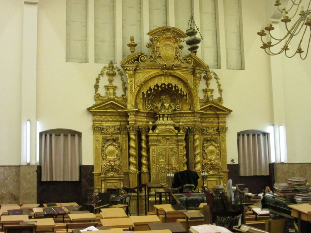 צפו: השיפוצים בפוניבז' לקראת ראש השנה