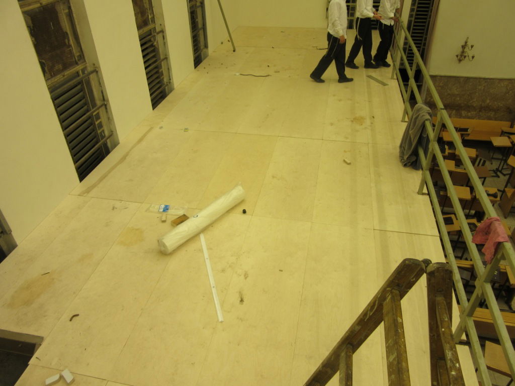 צפו: השיפוצים בפוניבז' לקראת ראש השנה