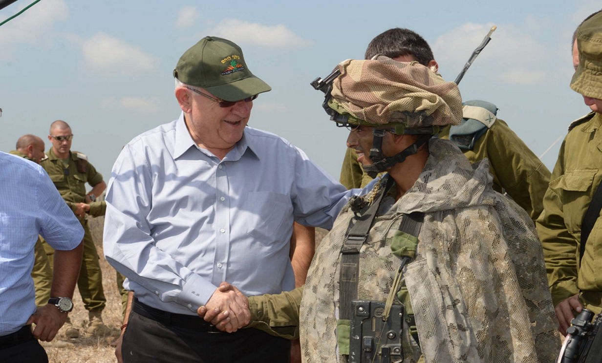 הנשיא רובי ריבלין, הצהריים