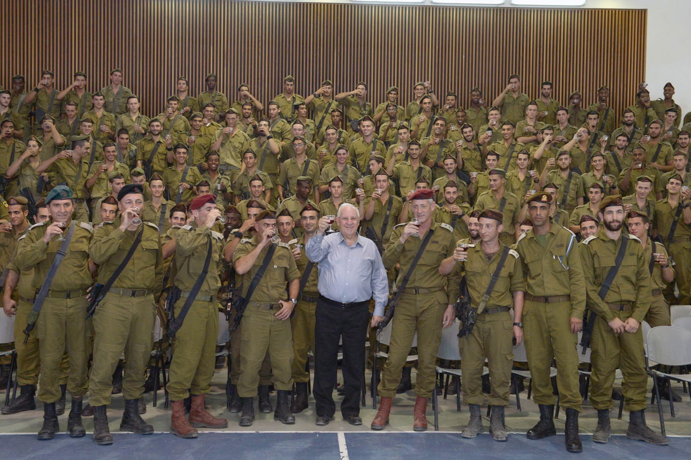 הנשיא ריבלין ירד לבקר את הלוחמים