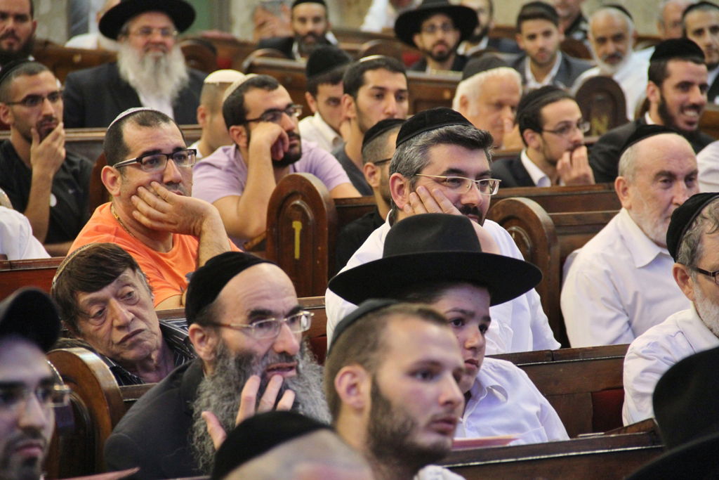 הרב דוד יוסף סיפר: כשמרן הגר"ע יוסף היה סהרורי בגלל התורה