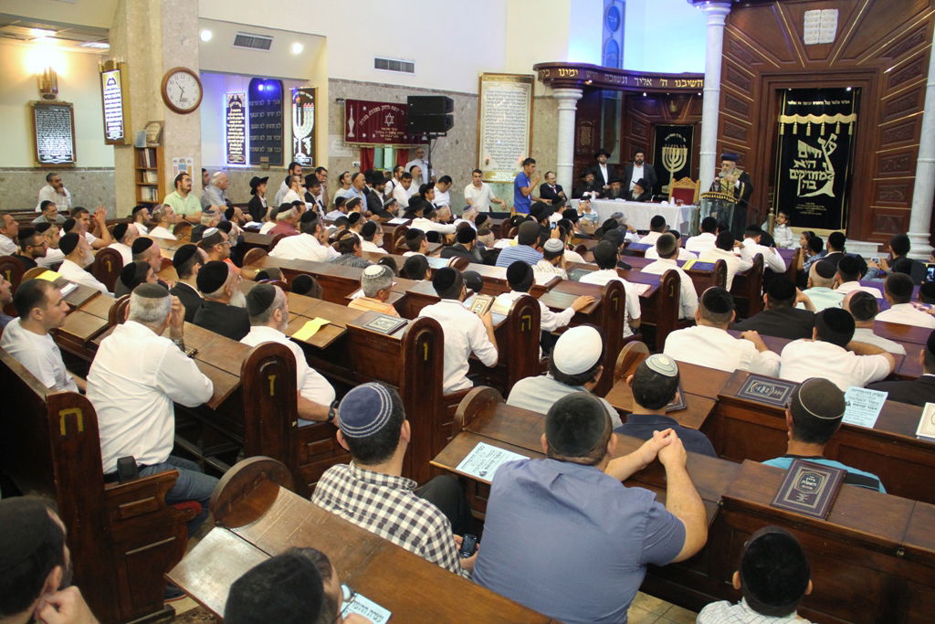 הרב דוד יוסף סיפר: כשמרן הגר"ע יוסף היה סהרורי בגלל התורה