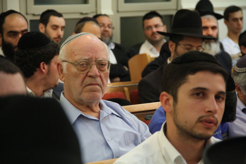 הרב דוד יוסף סיפר: כשמרן הגר"ע יוסף היה סהרורי בגלל התורה