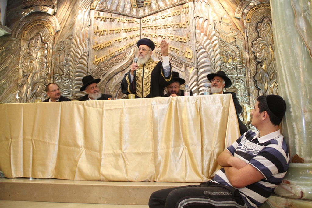 הרב דוד יוסף סיפר: כשמרן הגר"ע יוסף היה סהרורי בגלל התורה