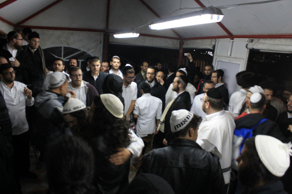 רבבות שהו בראש השנה באומן • צפו