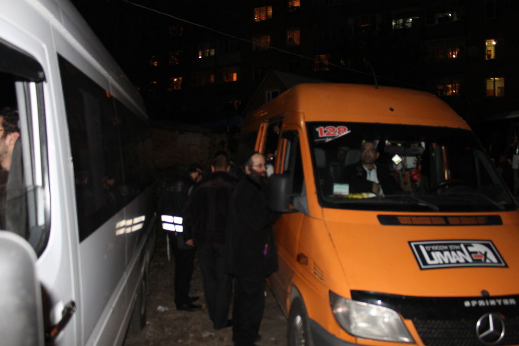 רבבות שהו בראש השנה באומן • צפו