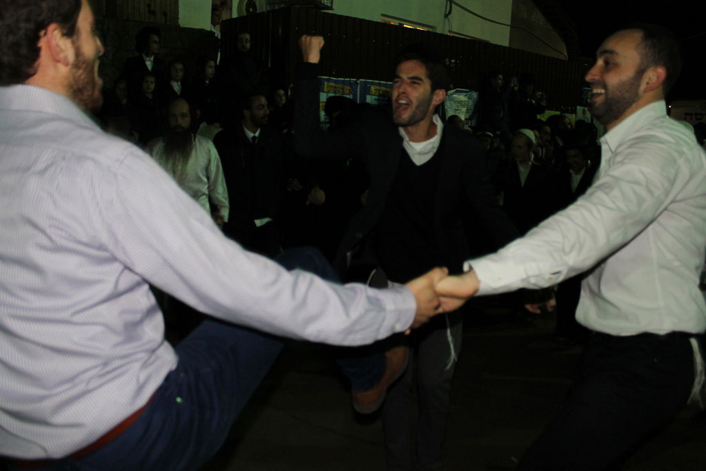 רבבות שהו בראש השנה באומן • צפו