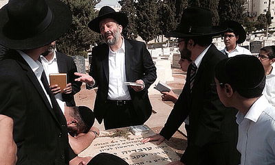 דרעי על ציון של הרב עובדיה יוסף, הבוקר