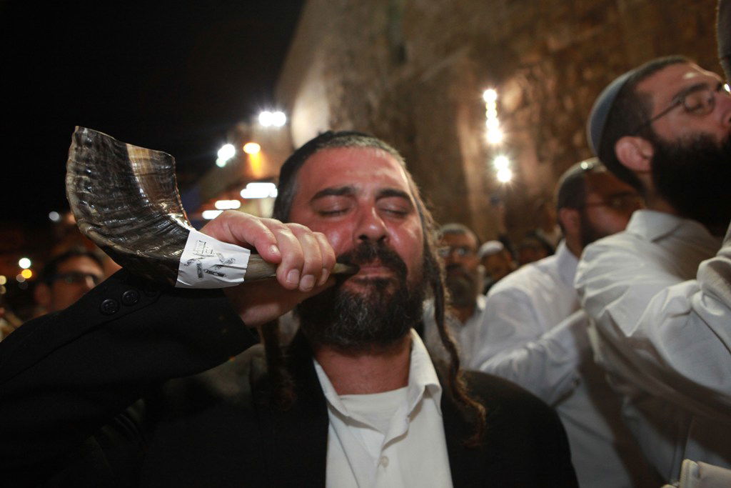 גלריה: הסליחות של הציונות הדתית בכותל המערבי