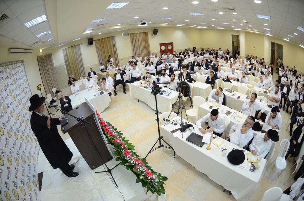 יום שכולו תורה באורחות יושר • גלריה