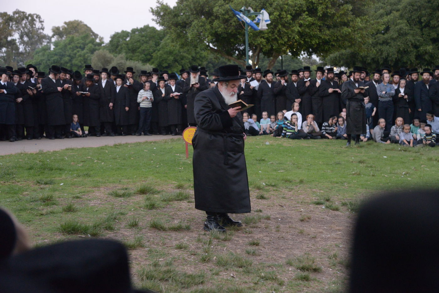 תיעוד: האדמו"ר מויז'ניץ ב'תשליך'