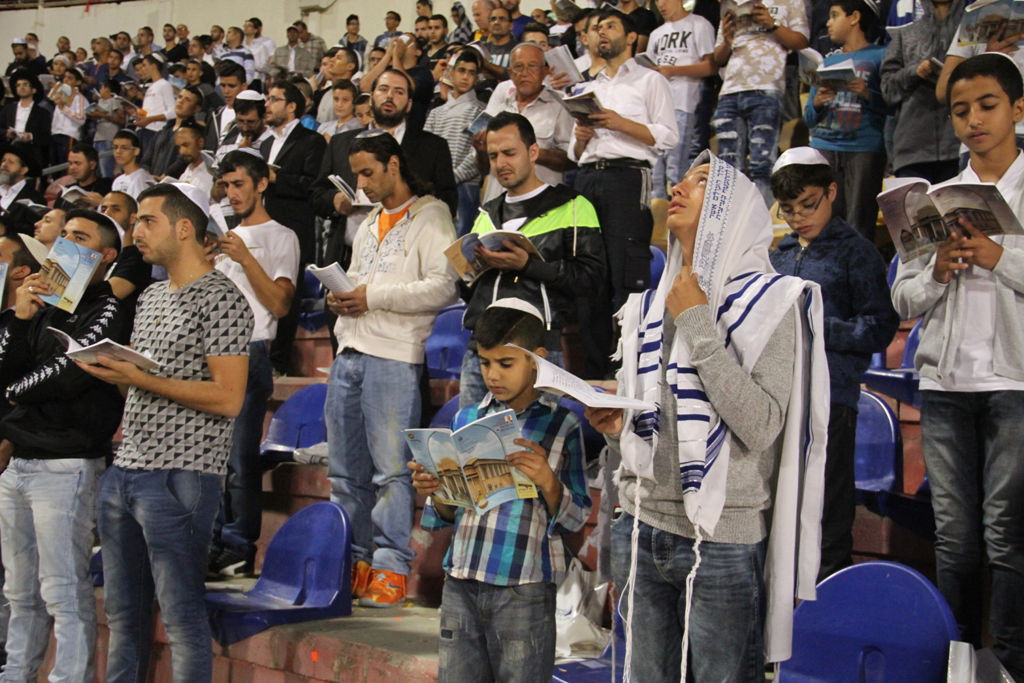 גלריה: 17 אלף בעצרת הסליחות בבאר שבע