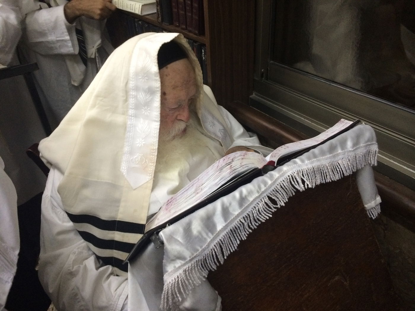 כך עבר יום הכיפורים אצל מנהיגי הליטאים