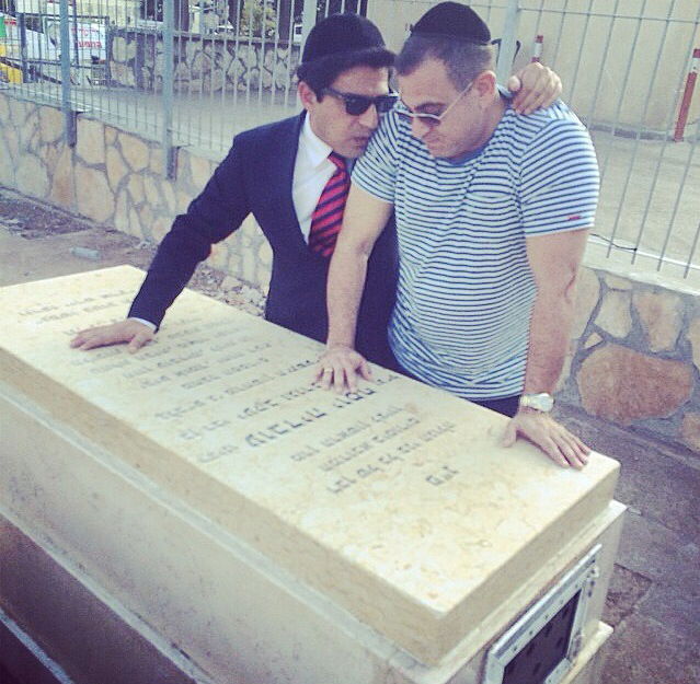 תיעוד: אלי יצפאן בציון מרן הרב עובדיה יוסף